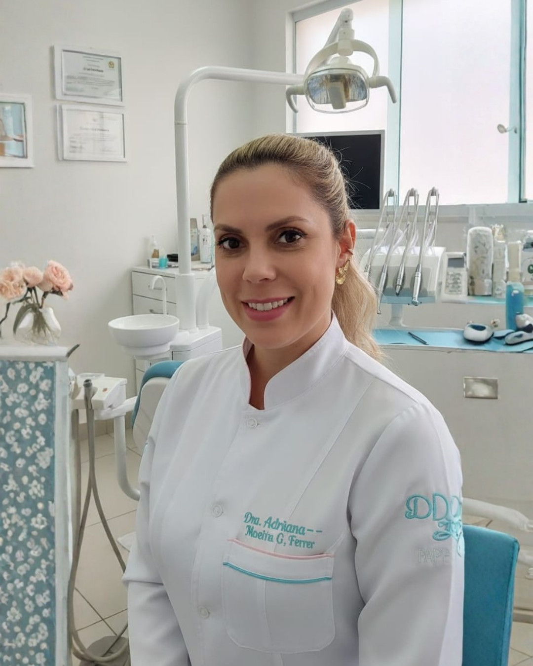 Dra. Adriana M. Gomes Ferrer - Foto 1